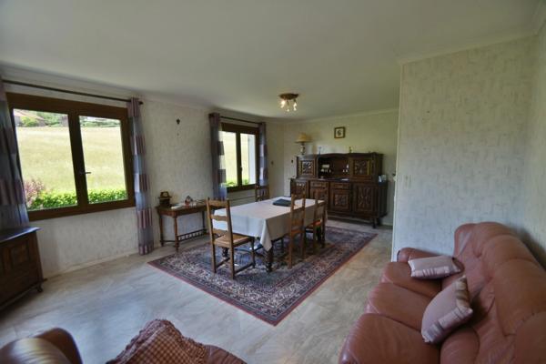 CHAUFFAILLES (71) - maison 5 piéces - 105 m2 - terrain 2300 m²