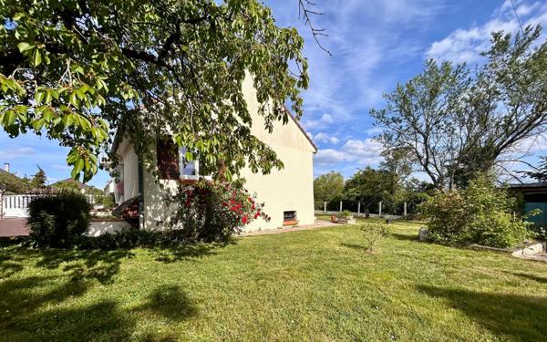 Maison à vendre    5 pièces •  Corbeil-Essonnes