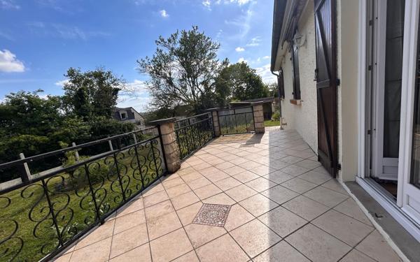 Maison à vendre    5 pièces •  Corbeil-Essonnes