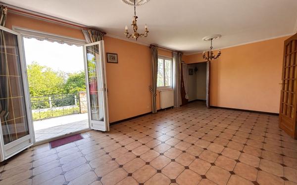 Maison à vendre    5 pièces •  Corbeil-Essonnes