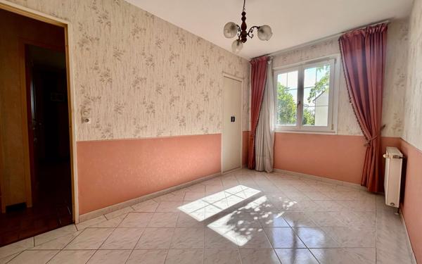 Maison à vendre    5 pièces •  Corbeil-Essonnes