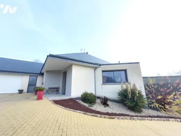 A VENDRE - MAISON - COSSE LE VIVIEN 