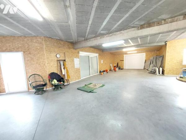 A VENDRE - MAISON - COSSE LE VIVIEN 