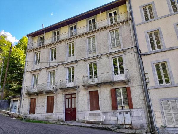Appartement de 57m2 entièrement rénové avec balcons
