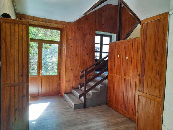 Appartement de 57m2 entièrement rénové avec balcons