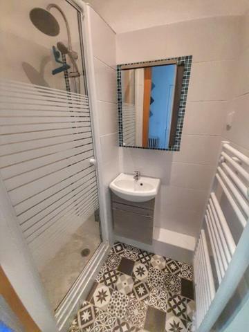 Appartement de 57m2 entièrement rénové avec balcons