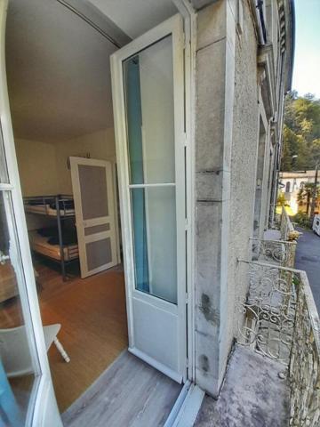 Appartement de 57m2 entièrement rénové avec balcons