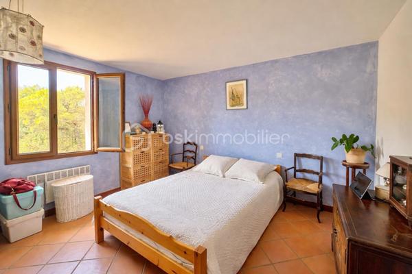 Maison traditionnelle de 197,58 m²