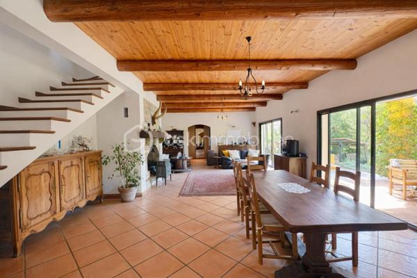Maison traditionnelle de 197,58 m²