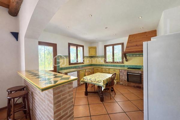 Maison traditionnelle de 197,58 m²