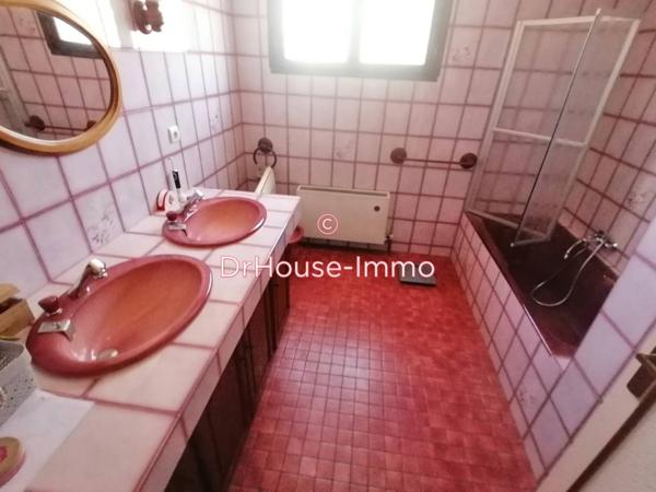 Maison à vendre 10 pièces de 219 m²