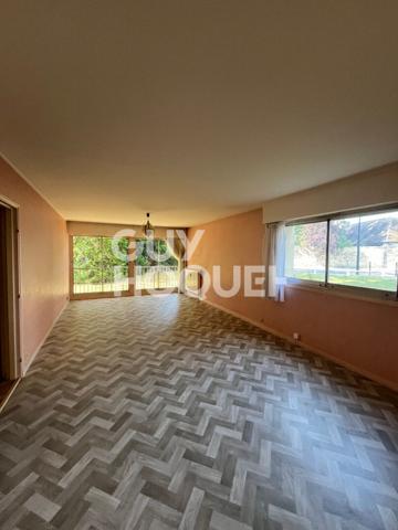 À vendre à COMPIÈGNE (60200), appartement d'environ 102,39 m².