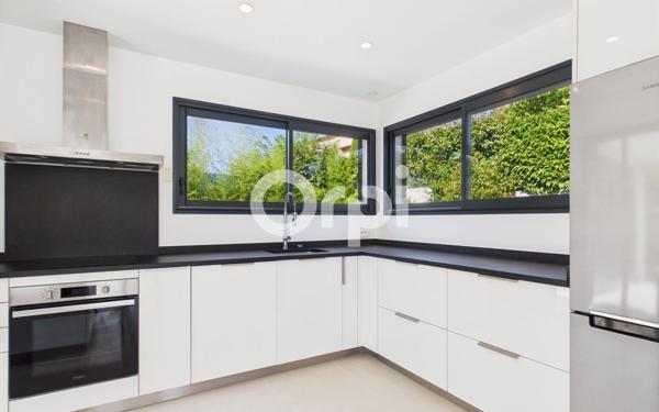 Maison à vendre    4 pièces • 124 m2 Les Adrets-de-l'Estérel