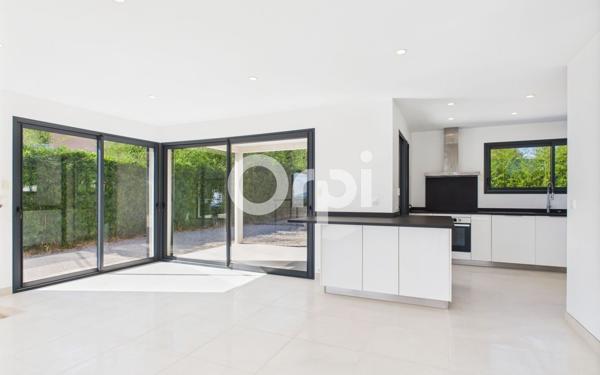 Maison à vendre    4 pièces • 124 m2 Les Adrets-de-l'Estérel