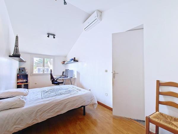 Maison 5 chambres suite parentale en rdc, garage