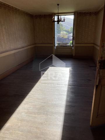 Maison Blanaz 6 pièce(s) 150 m2