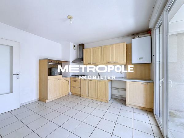 Appartement 3 pièce(s) 2 chambre(s) 71 m²