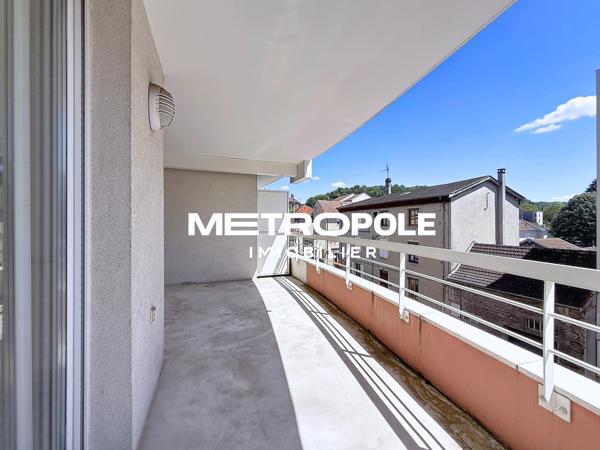 Appartement 3 pièce(s) 2 chambre(s) 71 m²