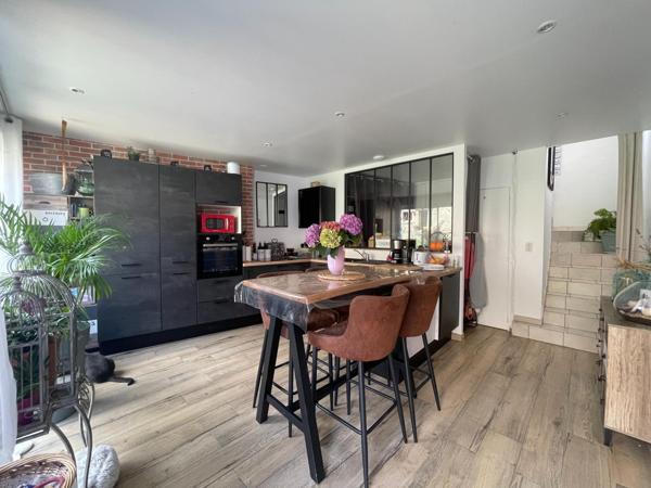 Maison à Dol-de-Bretagne, 35120 - 5 pièces 100m²
