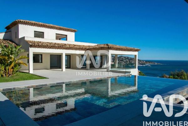 Maison à vendre 9 pièces 416 m² Sainte-Maxime