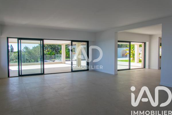 Maison à vendre 9 pièces 416 m² Sainte-Maxime