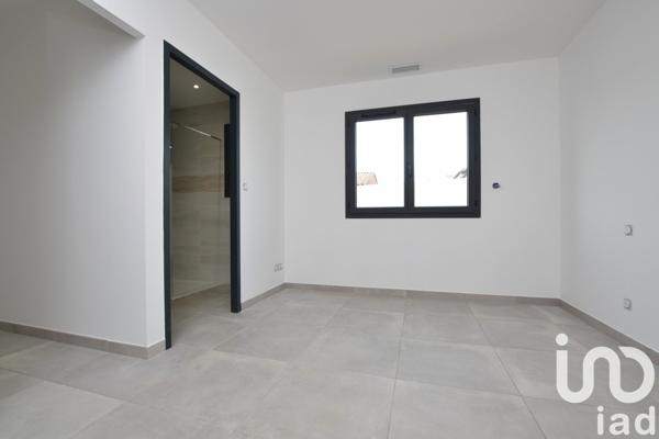 Maison 4 pièces de 111 m² à Saint-André-de-Roquelongue (11200)