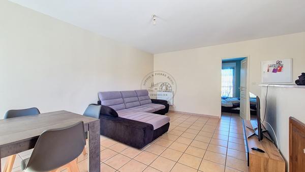 Cheval-Blanc (84460) APPARTEMENT T4
