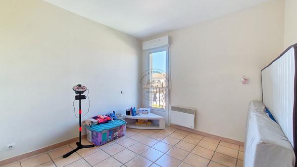 Cheval-Blanc (84460) APPARTEMENT T4