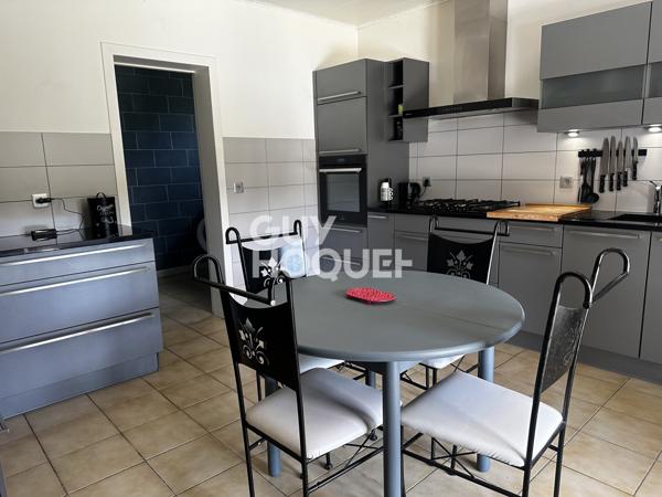 MAISON À VENDRE DE 5 PIÈCES DE 131,00 M²