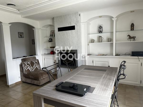 MAISON À VENDRE DE 5 PIÈCES DE 131,00 M²