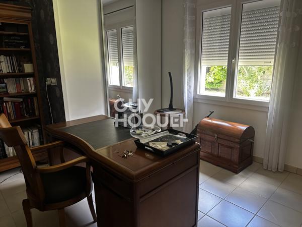 MAISON À VENDRE DE 5 PIÈCES DE 131,00 M²