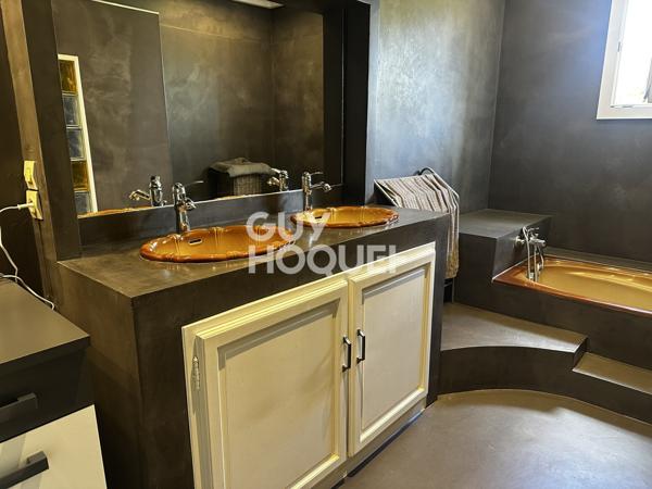 MAISON À VENDRE DE 5 PIÈCES DE 131,00 M²