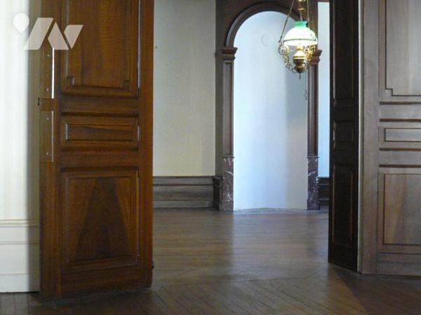 Maison à Vendre à Rambervillers (88700) en Vosges (88)

Maison bourgeoise sur trois niveaux, ...