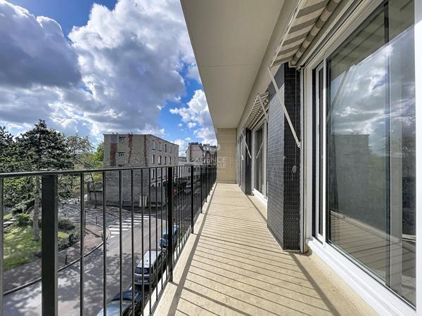 Chatou, A deux pas du centre ville - Appartement 3 chambres 499 000 € **  - Référence  V160010223
