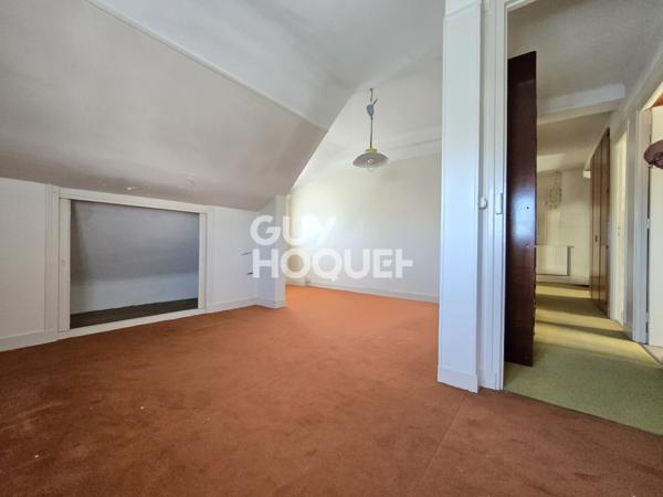 Maison Cachan 9 pièce(s) 190.60 m2