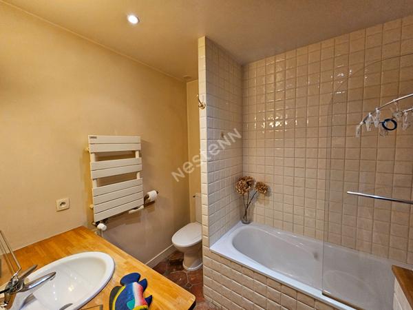 Puteaux : Charmant Appartement de 2 Pièces de 42m²-