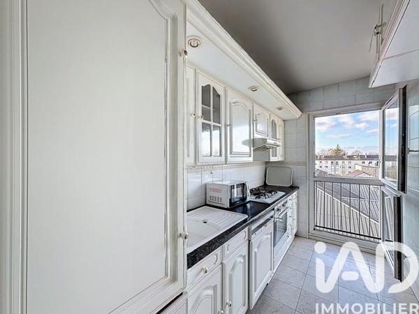 Location appartement 3 pièces 57 m² Yerres