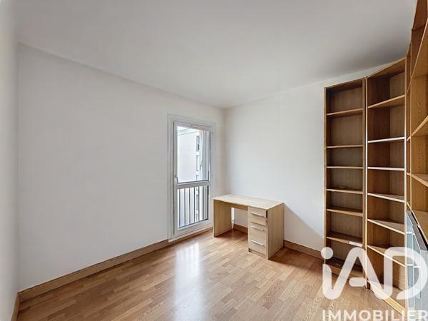 Location appartement 3 pièces 57 m² Yerres