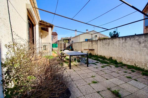 Maison à Marignane de type 3 d'environ 75m² avec jardin et garage