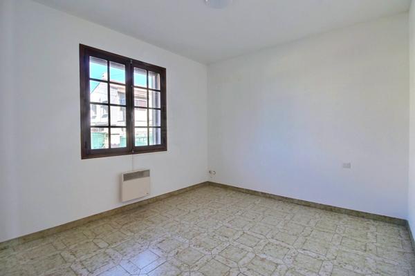 Maison à Marignane de type 3 d'environ 75m² avec jardin et garage