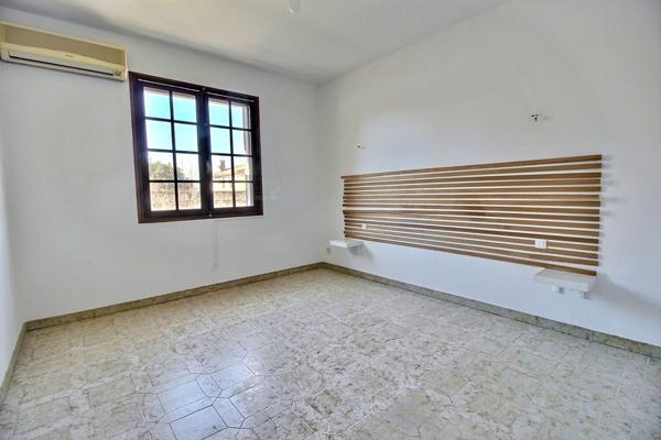 Maison à Marignane de type 3 d'environ 75m² avec jardin et garage