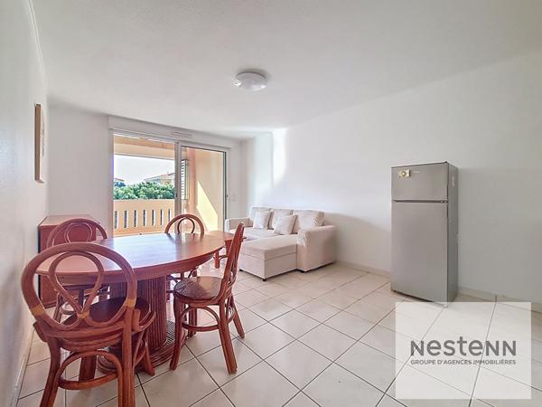 Saint-Aygulf, T3 terrasse parking piscine centre ville