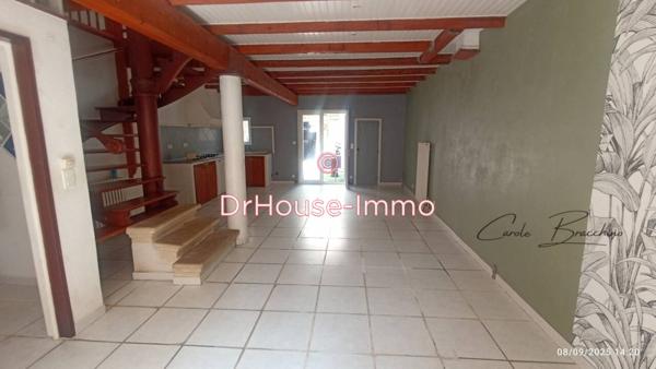 Immeuble à vendre 8 pièces de 180 m²