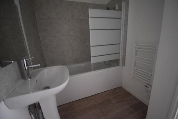 A louer Appartement 1 pièce(s) Elbeuf 76500 réf MILO-20