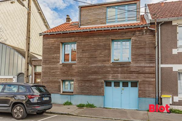 Maison 6 pièce(s)