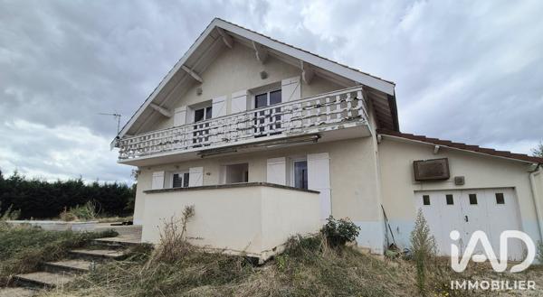 Maison à vendre 8 pièces 235 m² Saint-Just-Saint-Rambert