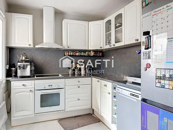 Appartement T5 proche commodités