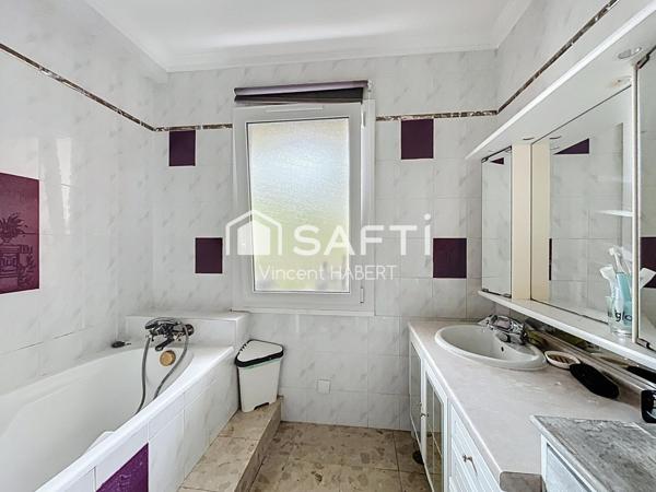 Appartement T5 proche commodités