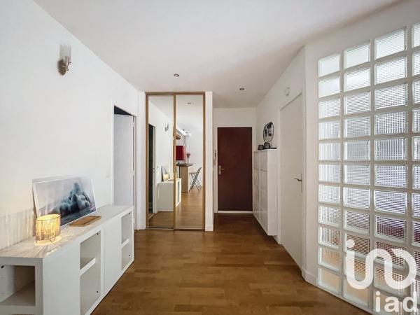 Appartement 2 pièces de 48 m² à Saint-Maurice (94410)