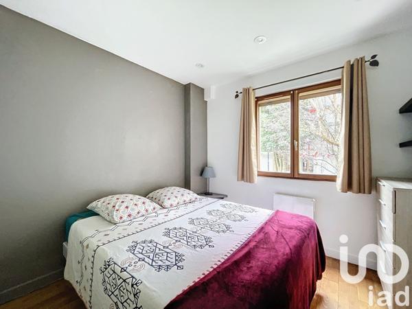 Appartement 2 pièces de 48 m² à Saint-Maurice (94410)